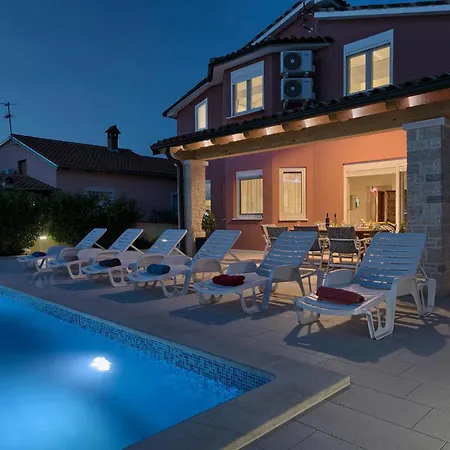 Casa vacanze Amazing In Štinjan